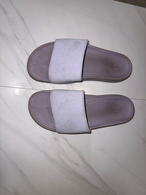 Lululemon Lilac Slides size 10